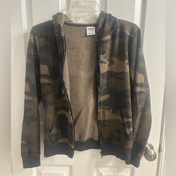 PINK Victoria's Secret Camo Zip-Up Hoodie - Picture 3 of 6